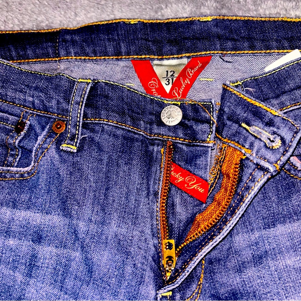 Lucky Brand Jean crops size 12